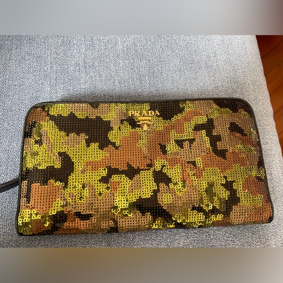 Prada sequence camouflage wallet - Picture 1 of 6